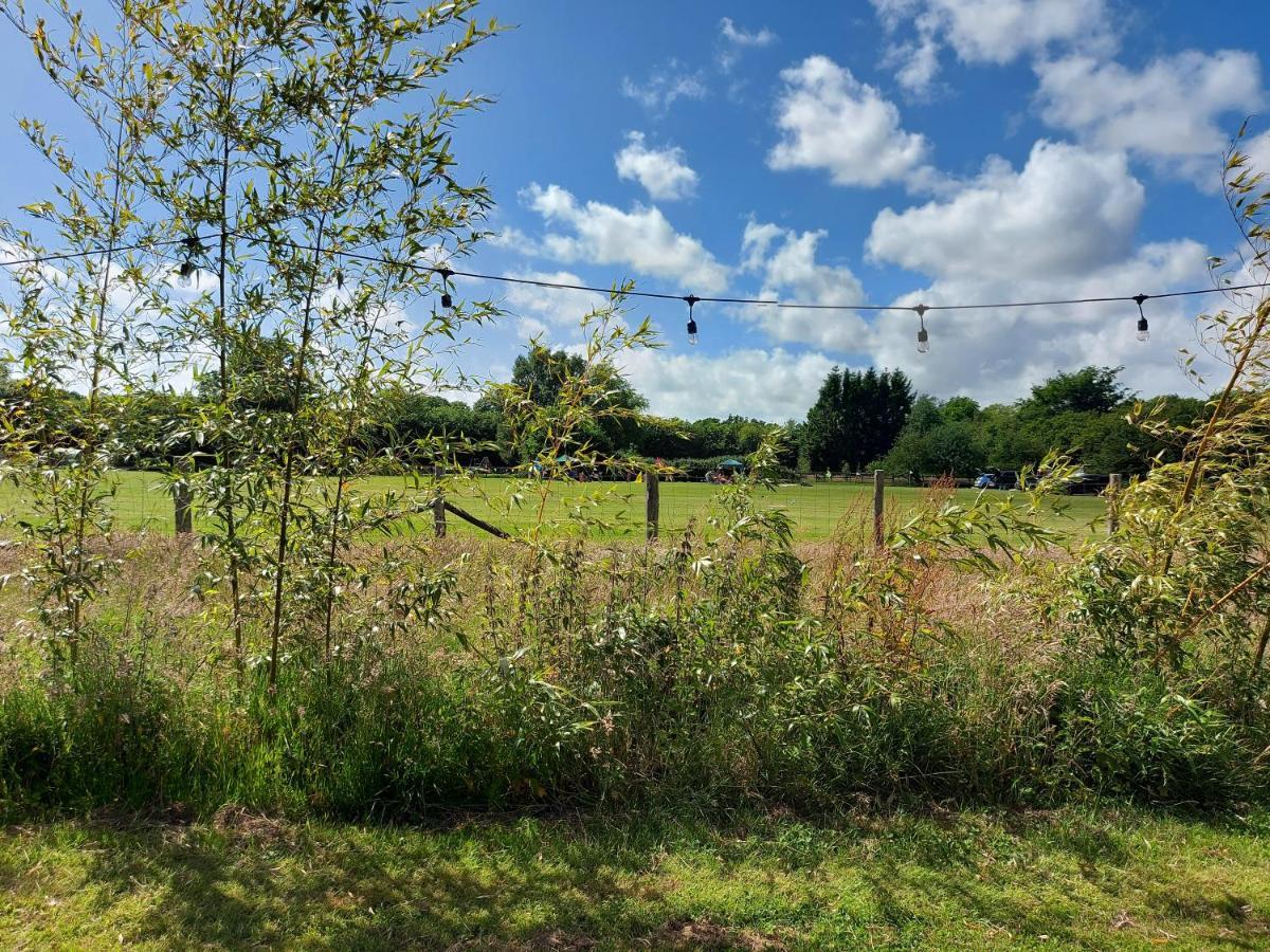 Hopgarden Glamping Luxury Shepherds Huts Wadhurst Exterior photo
